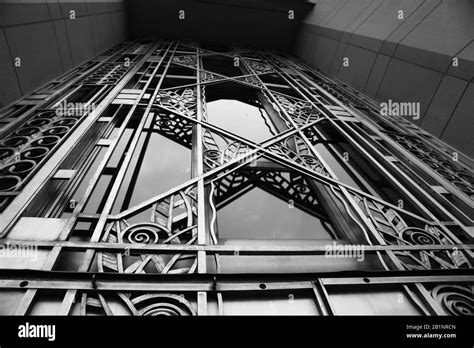 Seattle Art Deco Black And White Stock Photos And Images Alamy