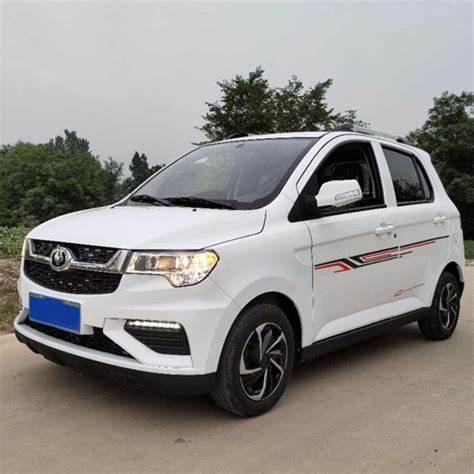 Jinpeng D70 D90 Electric Car With 120km Endurance 5 Doors 5 Seats For