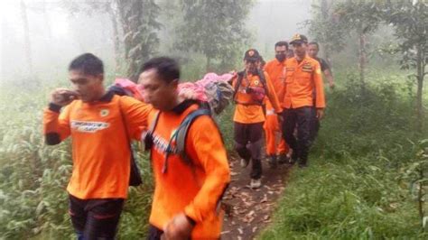 Alami Hipotermia Seorang Pendaki Gunung Lawu Karanganyar Meninggal