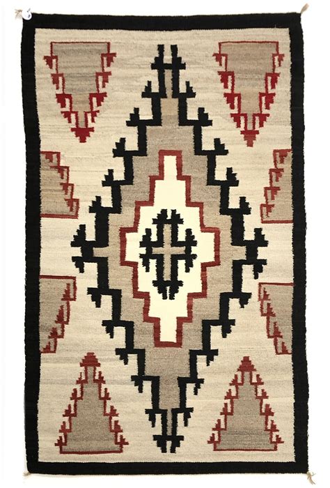 Lot VINTAGE NAVAJO KLAGETOH WEAVING RUG