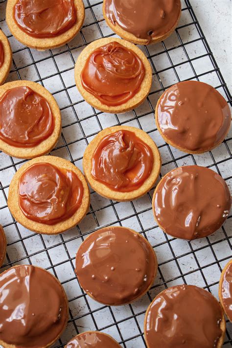 Biscuits Caramel Et Chocolat Fa On Twix Casserole Chocolat