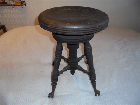 VINTAGE ANTIQUE PIANO STOOL CLAW FEET WITH GLASS BALLS VICTORIAN