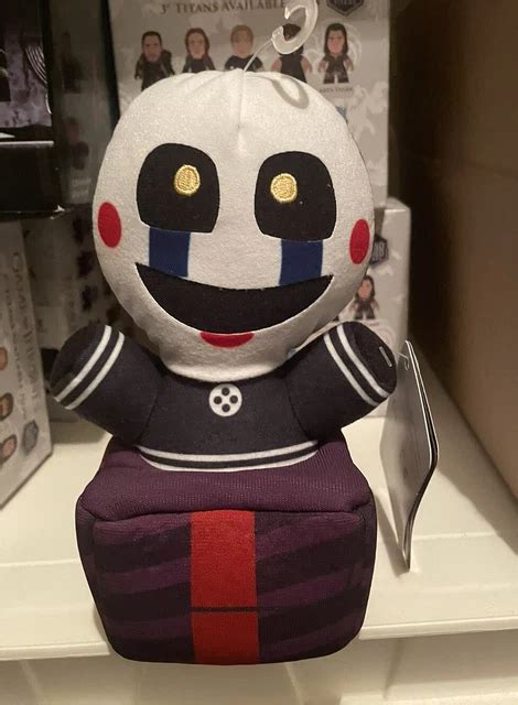 Funko Plushie Fnaf Five Nights At Freddy S Security Puppet Plush Hot Topic Eur