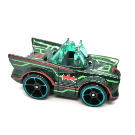 Hot Wheels Classic Tv Series Batmobile Batman Lacrado Shopee Brasil