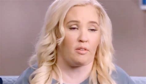 Mama June What Happened To June Shannons Hand Fans Fear Big Health