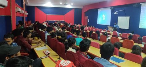 Expert Lecture On Current Industry Trends” Phcet