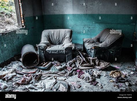 Garbage Abandonment Waste Room Rag Street Rag Dirty Messy