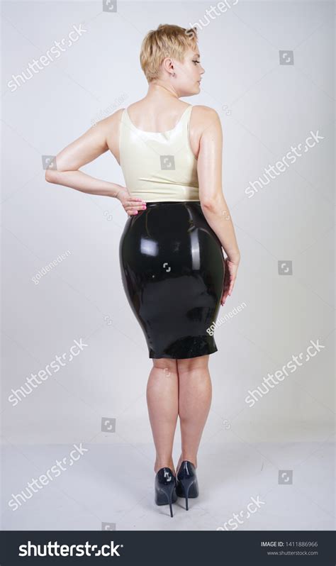 Hot Short Hair Blonde Girl Curvy Stock Photo 1411886966 Shutterstock