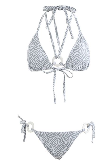 Conjunto De Bikini A Rayas Con Cuello Halter Y Junta T Rica Retro