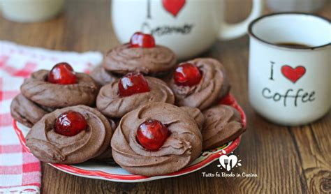 Biscotti Di Frolla Montata Al Cacao Tutto Fa Brodo In Cucina