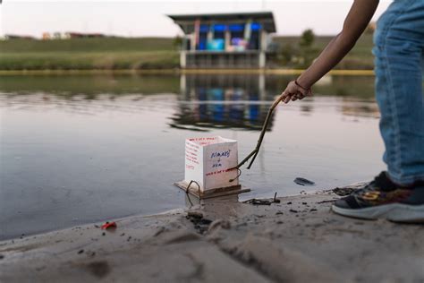 Lanterns Will Cast Glow Across Trinity River As Part Of Annual Downtown