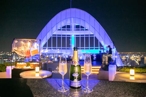 Cru Champagne Bar