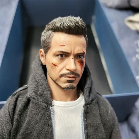 HOT TOYS Figures Dolls 핫토이아이언맨 마블코믹스 어벤져스 토니스타크 on Bunjang Global Site