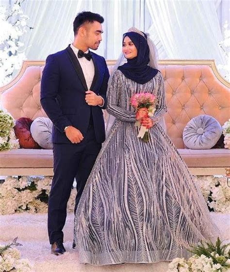 Baju Akad Nikah Warna Hitam 11 Ide Gaun Warna Hitam Untuk Pernikahan