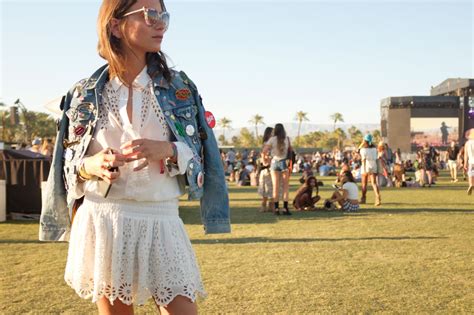 Must See Coachella Fashion 2016 Best Street Style From Coachella 2016