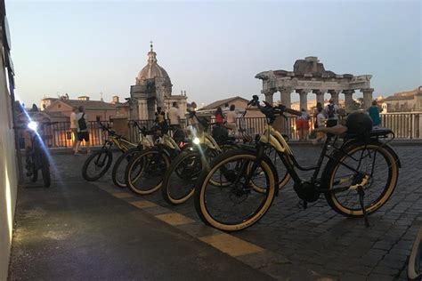 Passeio Turístico Noturno De Bicicleta Elétrica Em Roma Hellotickets