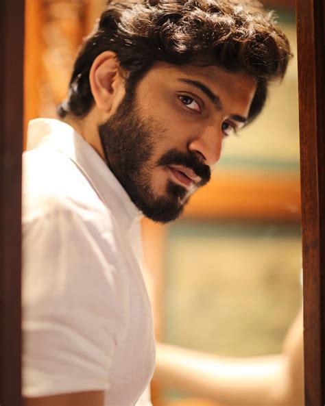 Harshvardhan Kapoor Wiki, Age, Height, Girlfriend, Family, Biography