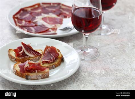 Jamon Iberico Spanish Dry Cured Ham Stock Photo Alamy