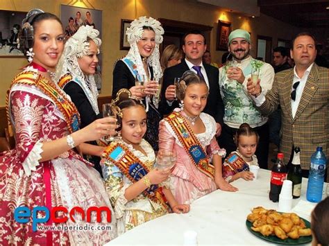 Las Sociedades Falleras De Burriana Reciben A Las Reinas Falleras