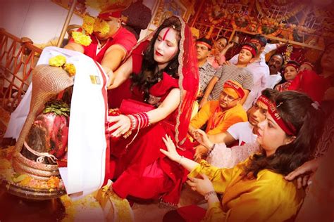 Radhe Maa Ke Bhakt हैप्पी महाशिवरात्रि Happy Shivratri Neelkanth Mahadev Mandir नीलकंठ महादेव