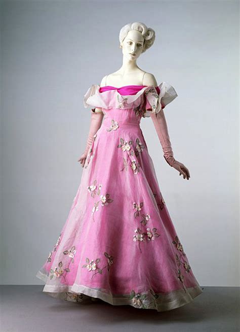 30 Elsa Schiaparelli Creations That Inspired "Hunger Games" Costume Design