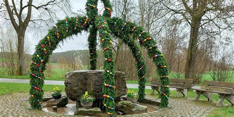 Bildergalerie schönsten Osterbrunnen in Erlangen Höchstadt