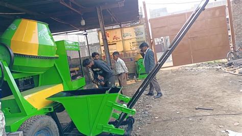 Concrete Ladder Lift Manufacturer From Ghaziabad