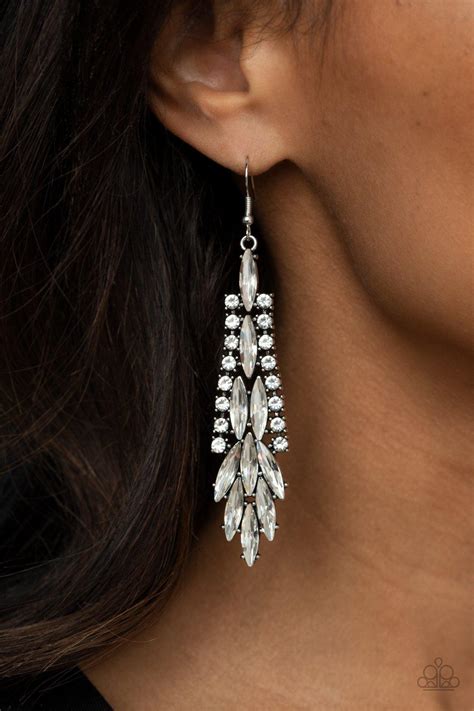 Paparazzi Crown Heiress White Earrings Carasshop