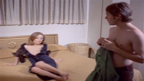 Naked Cyndee Summers In Teenage Bride