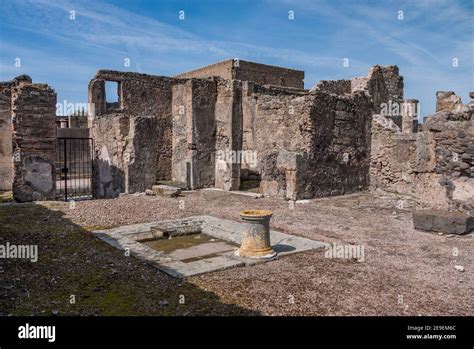 Pompei Antica Citt Nei Pressi Di Napoli Sepolta Sotto Cenere