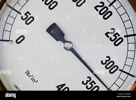 Air pressure gauge hi-res stock photography and images - Alamy