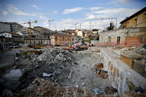 Terremoto Dell Aquila La Sentenza Che Taglia I Risarcimenti Ai