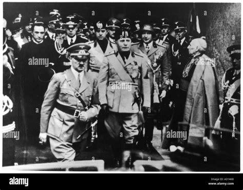 Hitlers Visitan En Italia Hitler Y Mussolini En Roma Fotograf As E