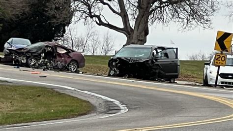 1 Dead After Stolen Kia Sedona Crashes Into Vehicle On Southwest Side Wttv Cbs4indy