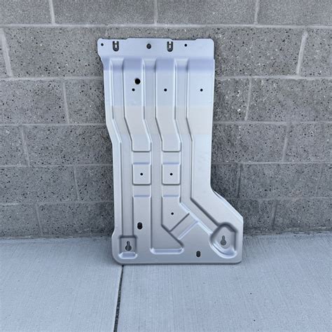 Oem Transfer Case Skid Plate For 2024 Tacoma Rave Off Road