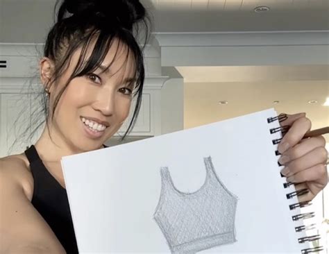 Health Influencer Cassey Ho Shares Swimsuit Photo Saying “i Hope You