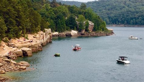 Greers Ferry Lake | Arkansas' Adventure Region