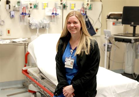 Er Nurse Allie Spontak Stays Calm Amid Chaos Shaw Local