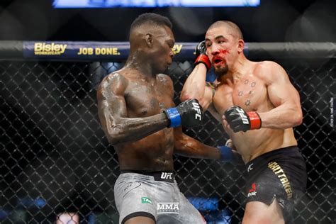 Nigeria S Isreal Adesanya Becomes Ufc Middleweight Champion After