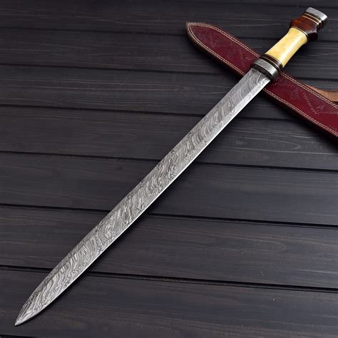 Roman Gladius, Historical Custom Handmade Damascus Steel Bla | Inspire