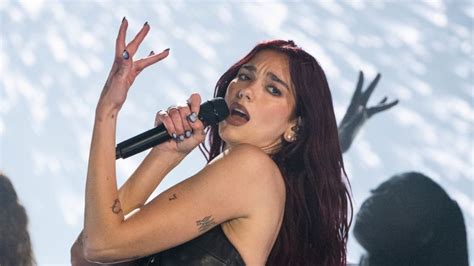 Dua Lipa mourns the ‘death’ of Duo the Owl, the Duolingo app’s cartoon ...