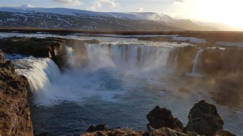 6 от най-красивите и приказни водопади в Исландия