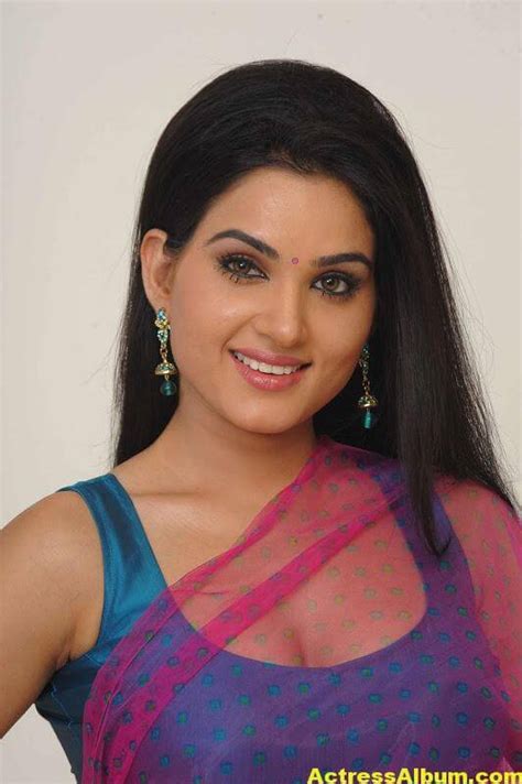 Kavya Singh Hot Navel Pics Actress Album