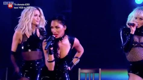 Ashley Roberts Throws Back To Her Pussycat Dolls Days With A New Full