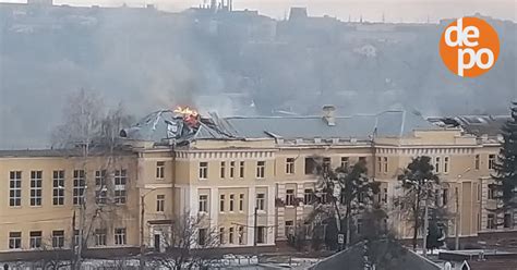 На улице Шевченко в Харькове горит 134 школа (ФОТО) – новости Харькова