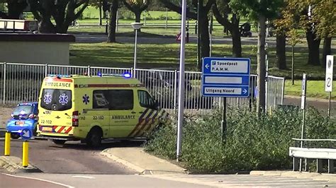 A1 Ambulance 22 102 Eindhoven Vertrekt Met Spoed Vanaf Catharina