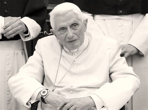 Emeritierter Papst Benedikt Xvi Verstorben