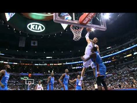 Blake Griffin Throws Down An Incredibly INSANE Dunk [VIDEO]