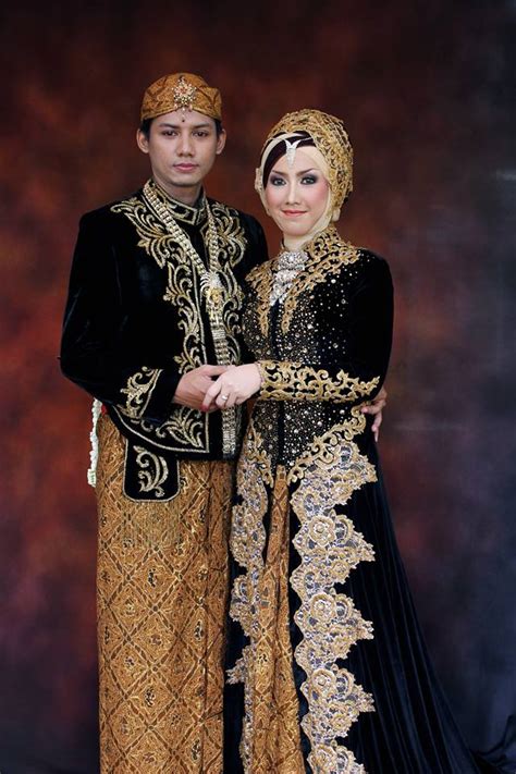 Foto Pengantin Adat Jawa Berhijab Cantik Bahenol Twitter Imagesee