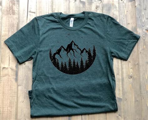 Mountain Shirt Simple Mountain Round Graphic Tee Etsy Kleding